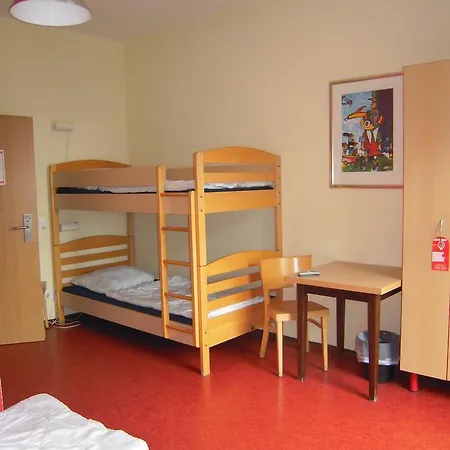 Hotel Happy Go Lucky + Schoneberg
